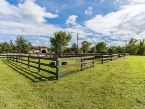 15722 Sunnyland Ln, Wellington FL 33414