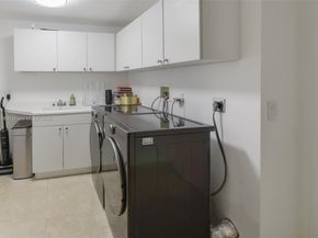 21050 Point Pl 702, Aventura FL 33180