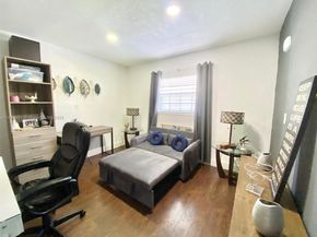 739 NW 112th St, Miami FL 33168