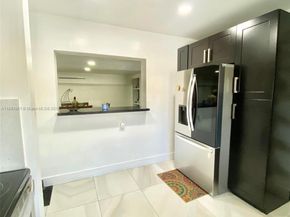 739 NW 112th St, Miami FL 33168