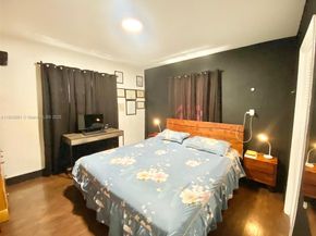 739 NW 112th St, Miami FL 33168