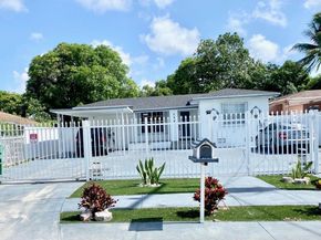 739 NW 112th St, Miami FL 33168