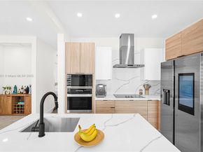 84 NW 48th St, Miami FL 33127