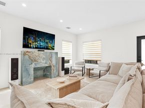 84 NW 48th St, Miami FL 33127