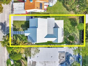 84 NW 48th St, Miami FL 33127