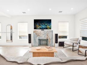 84 NW 48th St, Miami FL 33127