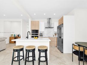 84 NW 48th St, Miami FL 33127