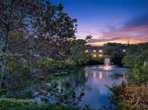 5570 SW 70th Pl S, Miami FL 33155