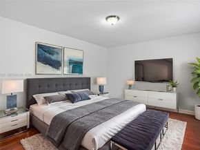 5570 SW 70th Pl S, Miami FL 33155