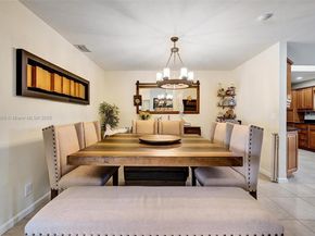 1501 NW 99th Ave, Plantation FL 33322