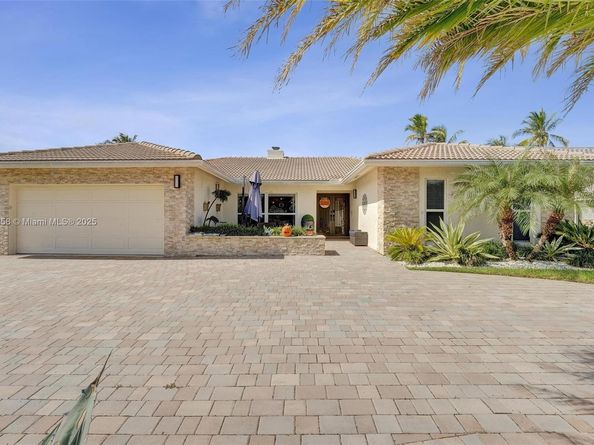 1501 NW 99th Ave, Plantation FL 33322