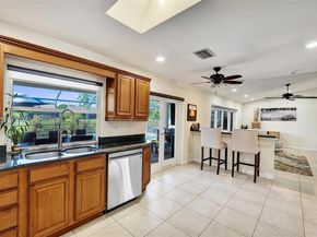 1501 NW 99th Ave, Plantation FL 33322