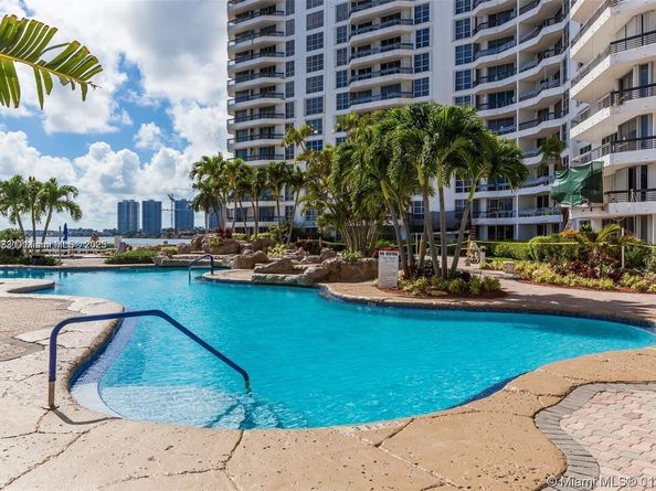 19101 NE 36th Ct 2405, Aventura FL 33180