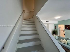 1614 Pennsylvania Ave 2I, Miami Beach FL 33139