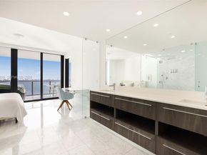 3131 NE 7th Ave 1902, Miami FL 33137