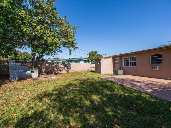 11500 SW 142nd St, Miami FL 33176