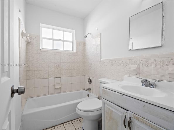 11500 SW 142nd St, Miami FL 33176