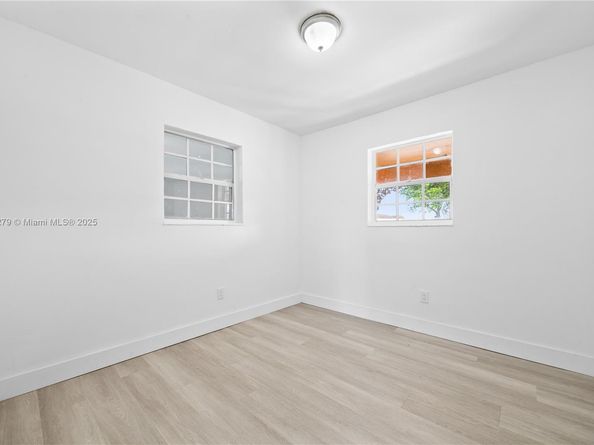 11500 SW 142nd St, Miami FL 33176
