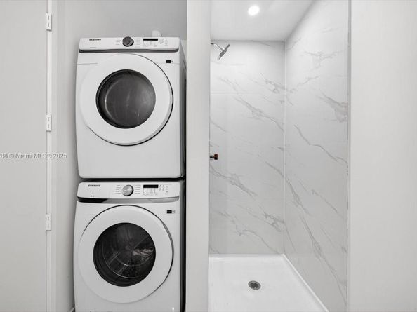 Undisclosed Address #A11863288, Miami FL 33137
