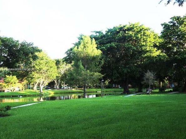 10709 Cleary Blvd 307, Plantation FL 33324