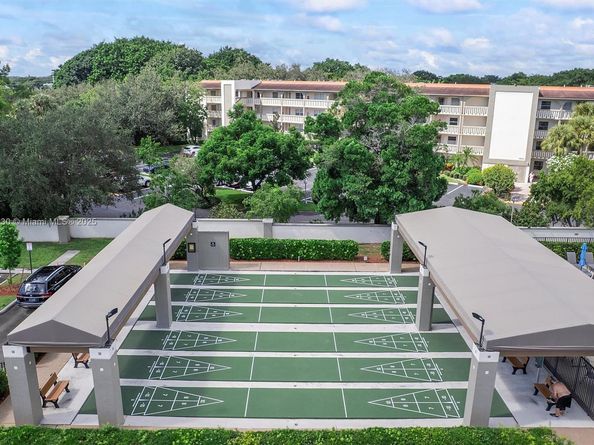 2004 Granada Dr H1, Coconut Creek FL 33066