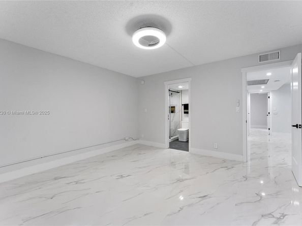2004 Granada Dr H1, Coconut Creek FL 33066