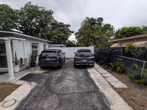 13800 NW 2nd Ave, North Miami FL 33168