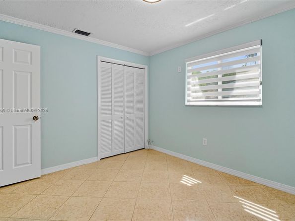 9710 Sunset Strip, Sunrise FL 33322