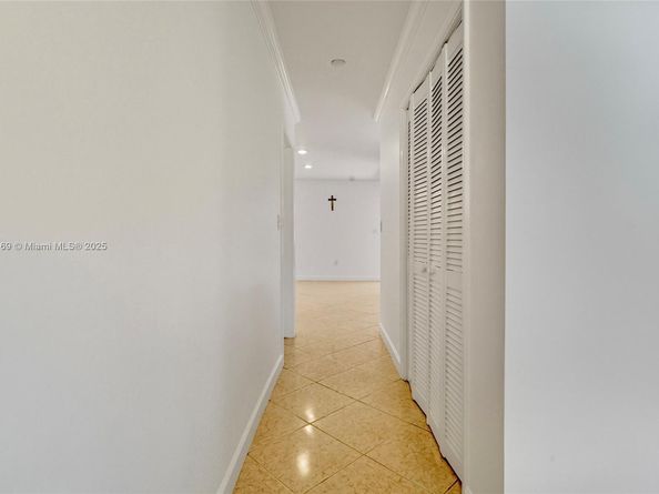 9710 Sunset Strip, Sunrise FL 33322