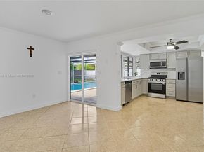 9710 Sunset Strip, Sunrise FL 33322