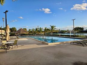 16168 Laurel Dr 201, Weston FL 33326