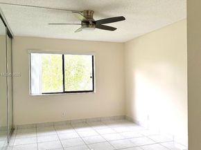 16168 Laurel Dr 201, Weston FL 33326
