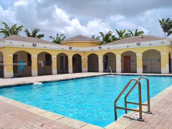 17349 NW 7th Ave 1006, Miami Gardens FL 33169