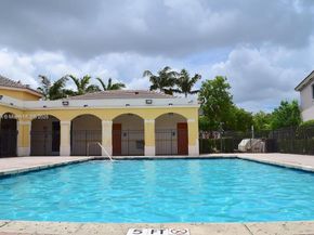 17349 NW 7th Ave 1006, Miami Gardens FL 33169