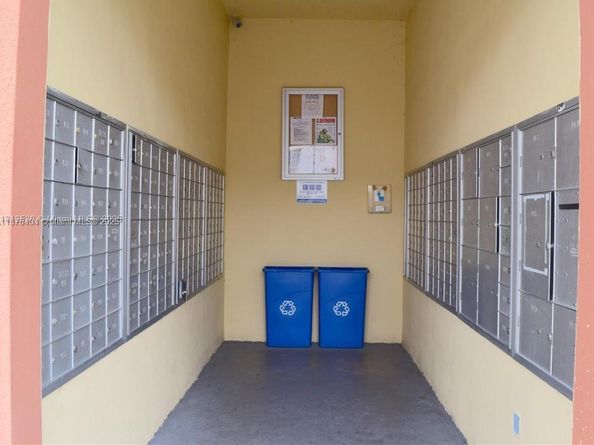 17349 NW 7th Ave 1006, Miami Gardens FL 33169