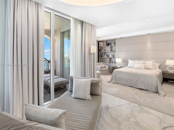 7192 Fisher Island Dr 7192, Miami Beach FL 33109
