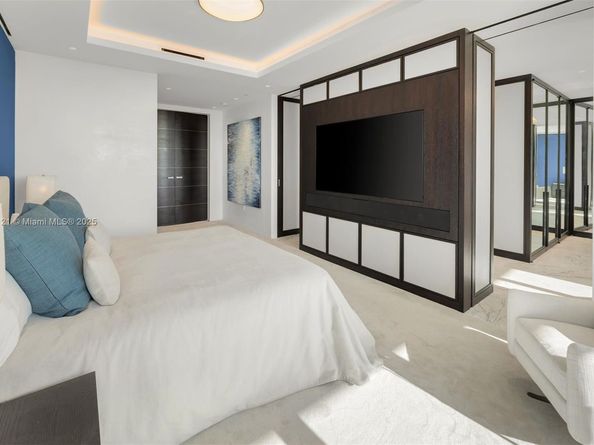 7192 Fisher Island Dr 7192, Miami Beach FL 33109