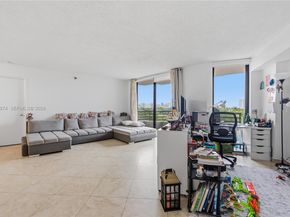 3300 NE 191st St 609, Aventura FL 33180