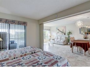 2311 S Cypress Bend Dr 419A, Pompano Beach FL 33069