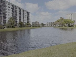 2311 S Cypress Bend Dr 419A, Pompano Beach FL 33069