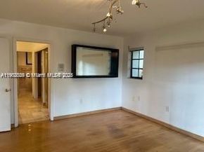 301 W Rivo Alto Dr, Miami Beach FL 33139