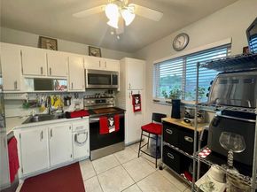 5945 Del Lago Cir 307, Sunrise FL 33313
