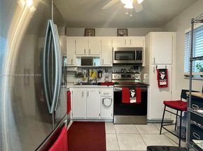 5945 Del Lago Cir 307, Sunrise FL 33313