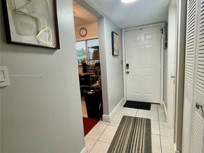 5945 Del Lago Cir 307, Sunrise FL 33313