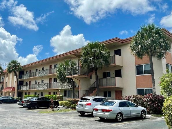 5945 Del Lago Cir 307, Sunrise FL 33313