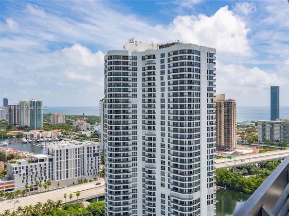 3530 Mystic Pointe Dr 3206, Aventura FL 33180