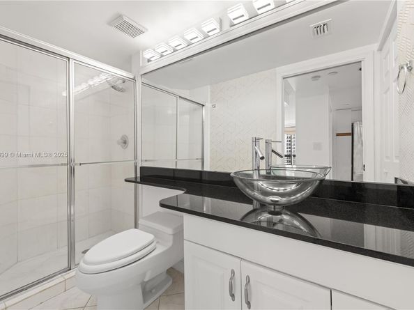 3530 Mystic Pointe Dr 3206, Aventura FL 33180