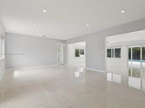 8601 NW 185th Ter, Hialeah FL 33015
