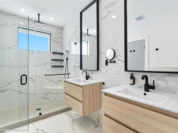 2320 SW 14th St, Miami FL 33145