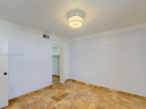 2350 NE 135th St 1503, North Miami FL 33181